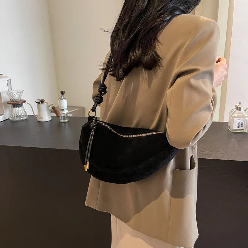 Faux Suede Super Popular Niche Suede Shoulder Bag for Women 2025 Hot Sale Single Crossbody Bags Underarm Dumpling Sweet Bags