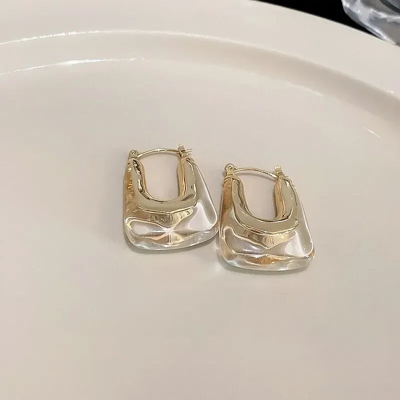 Green Vintage U Shaped Resin Earrings for Women Girls Geometric Irregular Stud Earrings 2025 New Trendy Party Ear Jewelry Gift