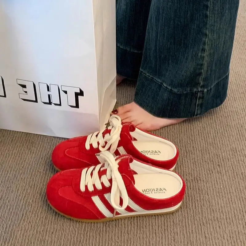 Baotou semi-slippers women's summer wear 2025 new super hot heelless flat German training shoes lazy one-foot women's shoes