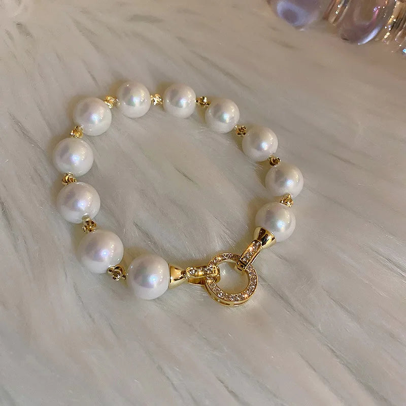 2025 New Arrival Retro Light Luxury Elegant Zircon Circle Pearl Bracelet For Women Fashion Sweet Crystal Jewelry Party Gifts