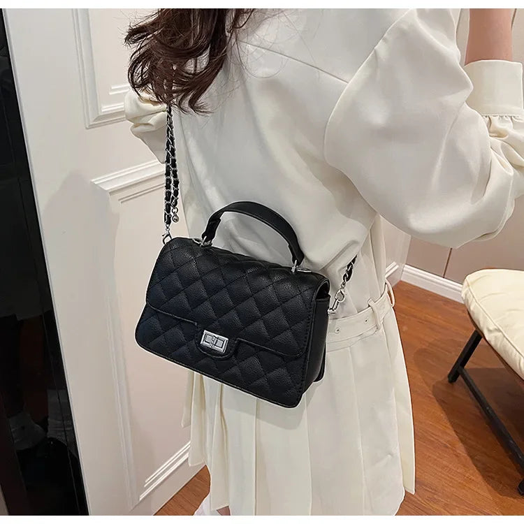 Small Square Lattice Chain Crossbody Bag Women's Shoulder Handbag Simple Handheld Underarm Bag Hot Sale Of The Season New Versat