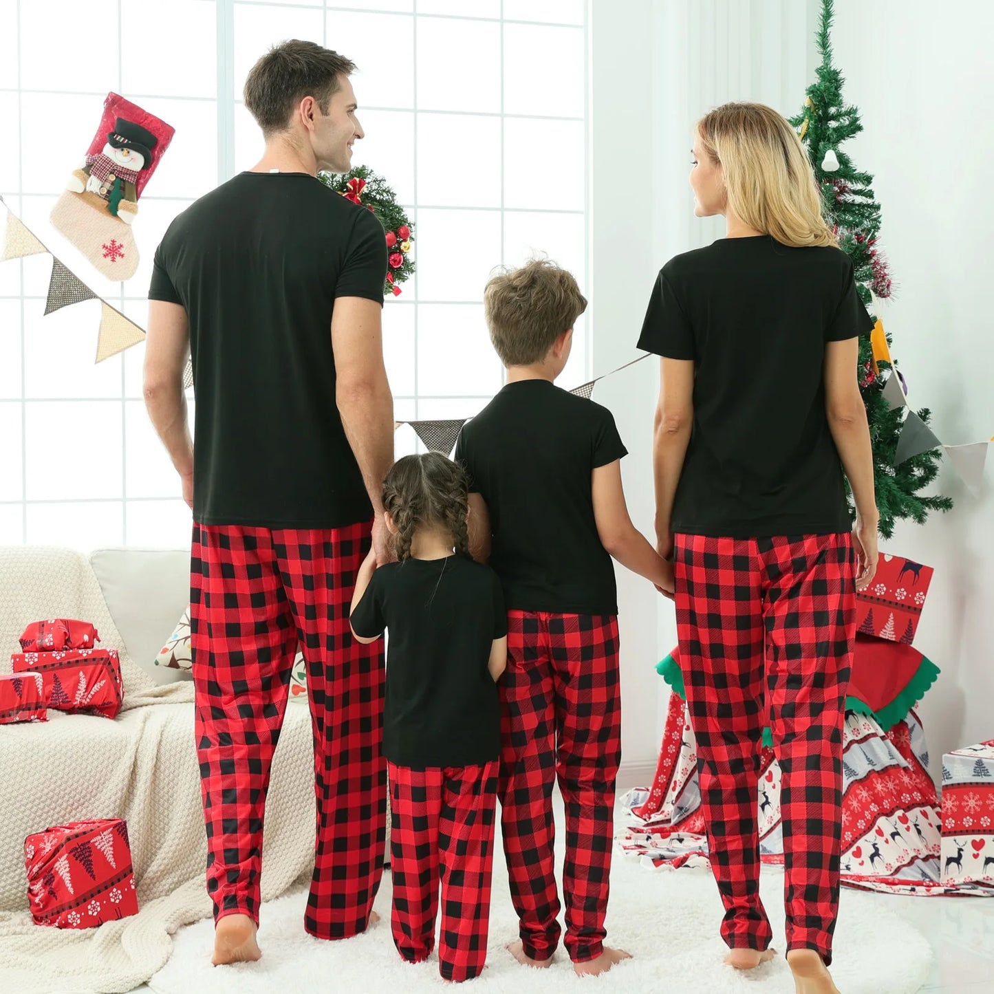 Merry Xmas Pjs Family Matching Outfits Santa Claus Print Mom Dad Kids Clothing Set Sleepwear Baby&Dog Romper Christmas Pajamas