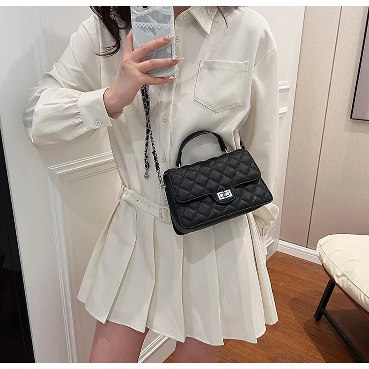 Small Square Lattice Chain Crossbody Bag Women's Shoulder Handbag Simple Handheld Underarm Bag Hot Sale Of The Season New Versat