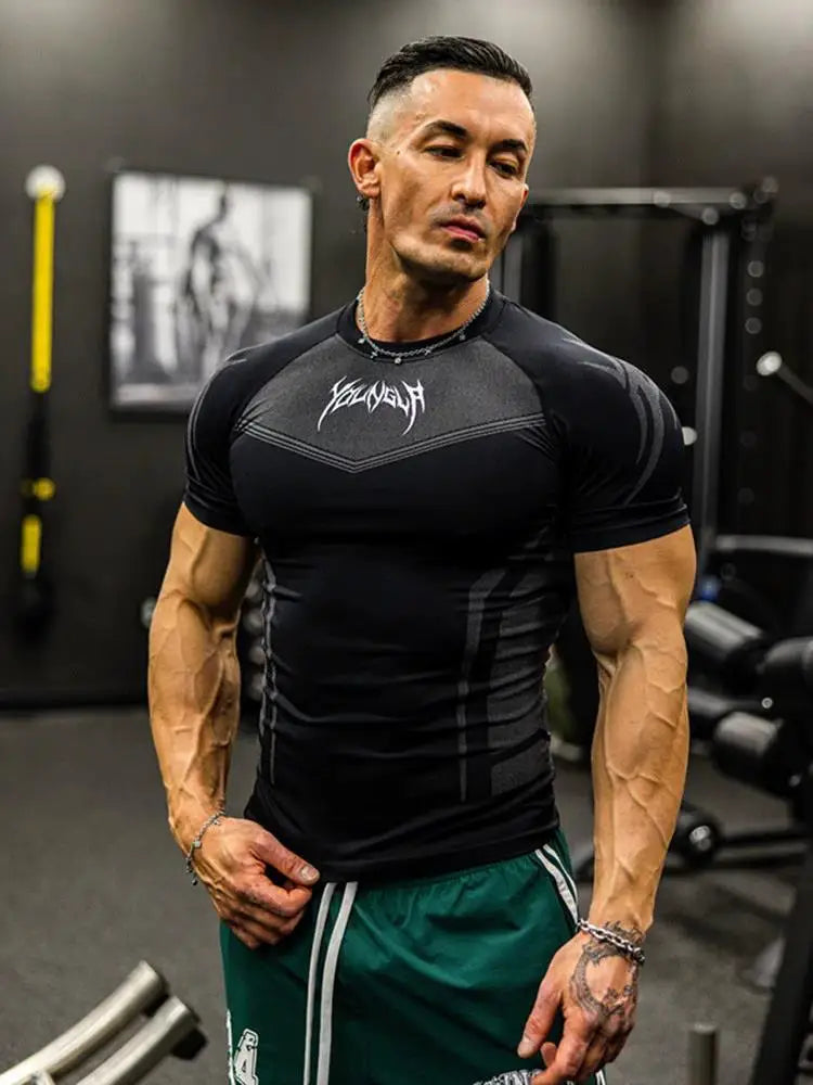 Men Short Sleeve 2025 Spring Autumn New StyleFitness Clothes Quick Drying Breathable Stretch Tight Fitting Clothing T-Shirt