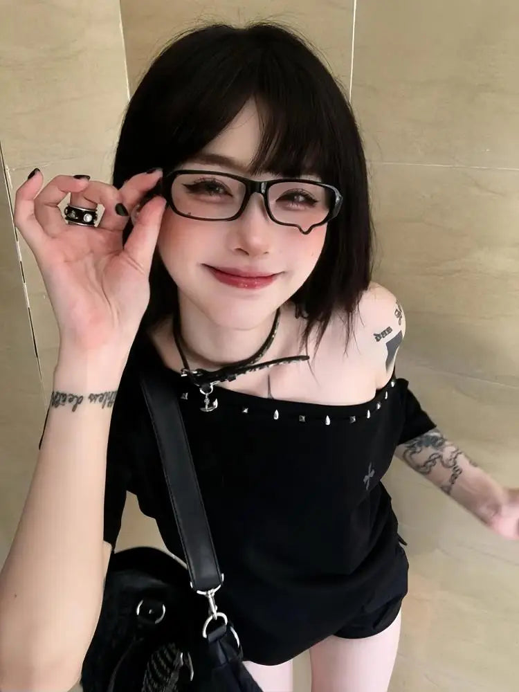 Seeslim Black Off Shoulder Cross Women's T-shirt Short Sleeve 2000s Clothes Y2k Summer Tops Tees Female Clothing Chic Vintage