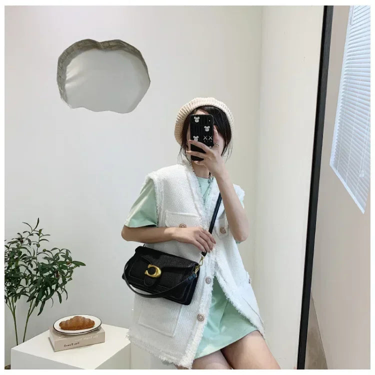 25 New Hand Chain Korean Luxury Sense of Commuting Western-style Large-capacity Multi-storey Ladies Explosion Bag  Bags