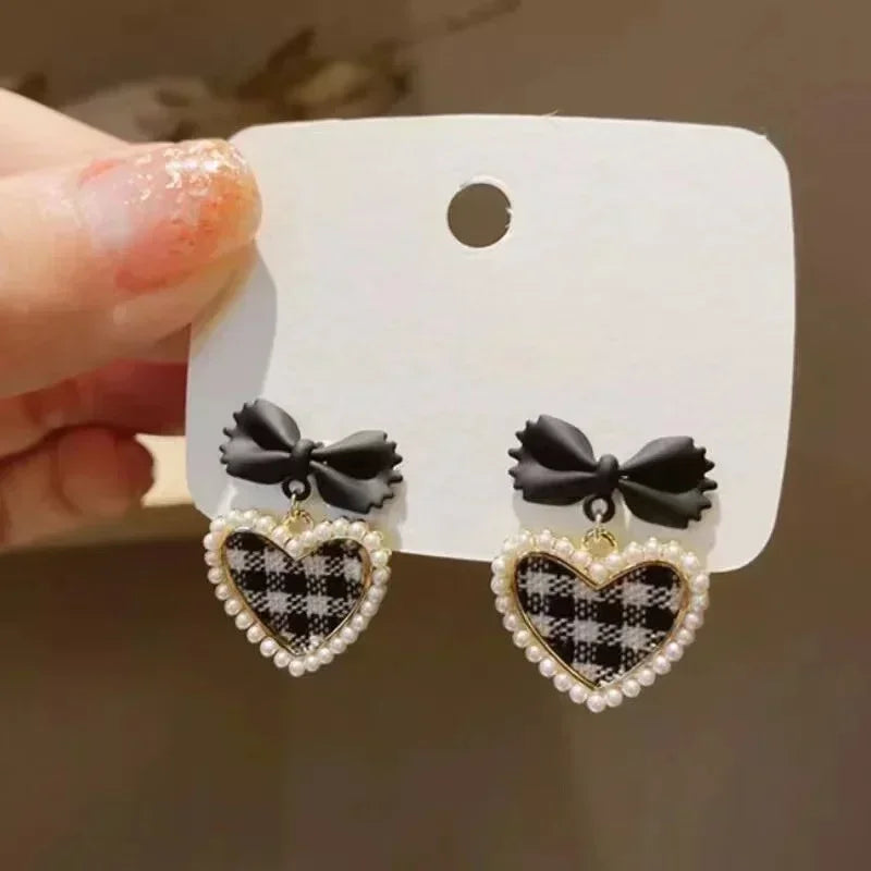 2025 New Unique Design Fashion Simple Butterfly Cat's Eye Inlay Drill Earrings for Women Luxury Paty Jewerly GIfts Daily Wear