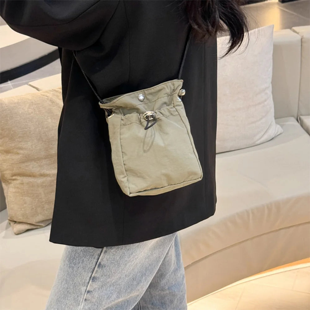 Nylon Crossbody Bag Soft Mini Phone Wallet Multifunctional Square Shoulder Bag Crossbody Purse Canvas Purse Messenger Bag