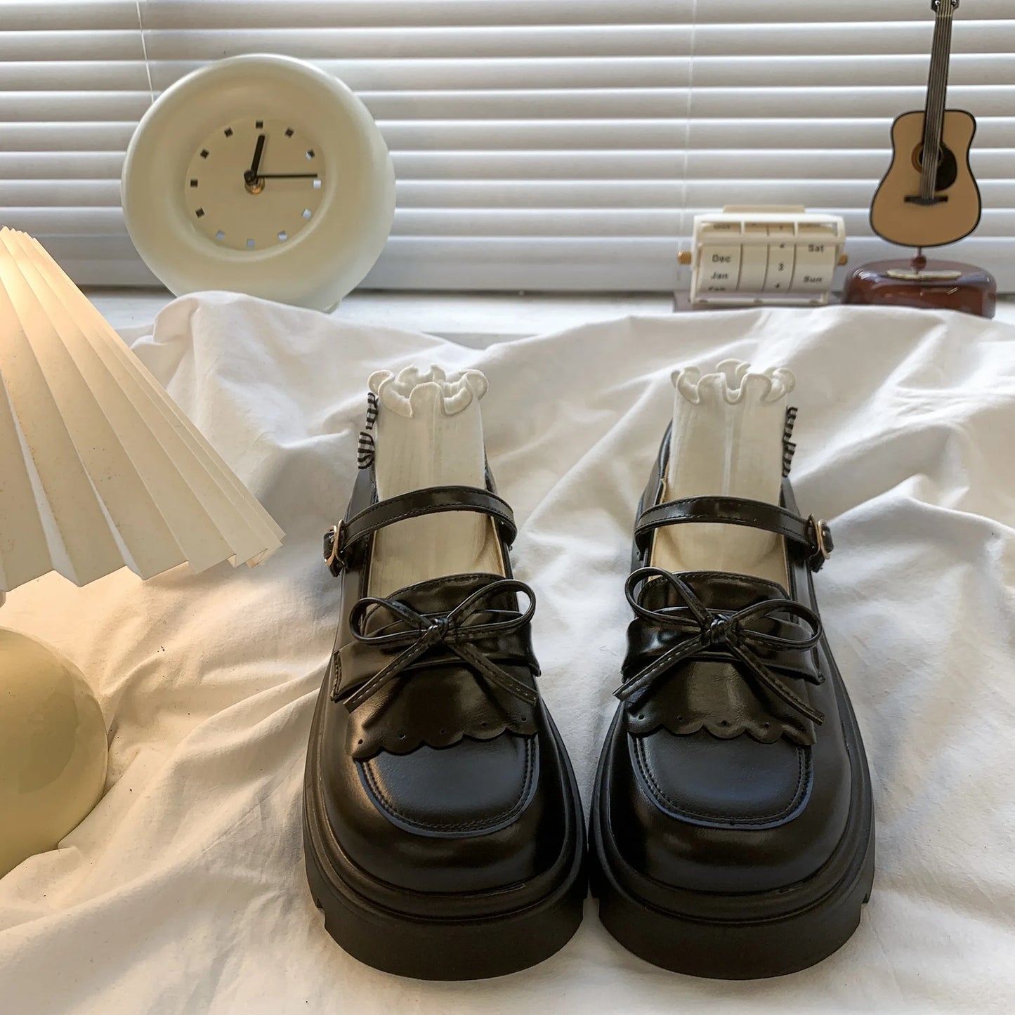 Kids Shoes Black Leather Mary Janes Girls Shoes Bow Thick Sole Casual Party Shoes Toddler Little Girls Fashion Footwear Shoes