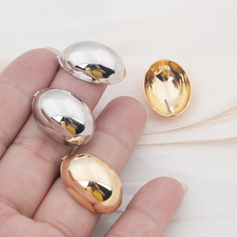 Hollow Oval Stud Earrings for Women Exquiste Metal Smooth Small Earrings OL Style Earrings 2025 new aretes de mujer