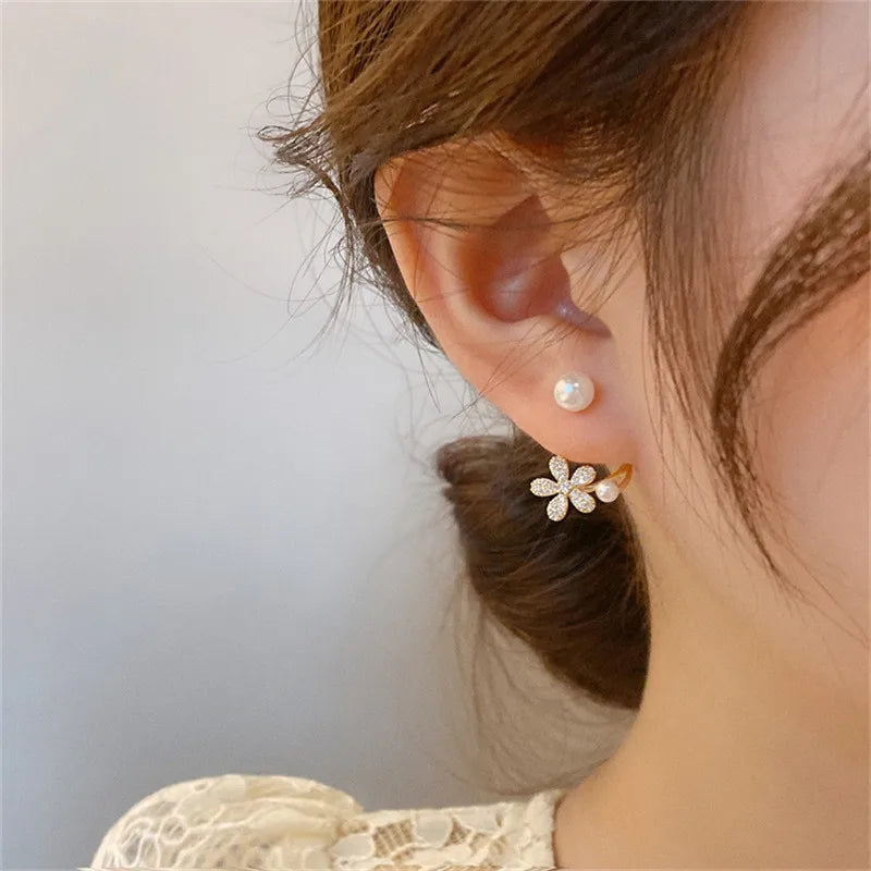 WUKALO 2024 New Elegant Gold Color Heart Pearl Stud Earrings Korean Fashion Jewelry For Woman Girls Accessories Wholesale