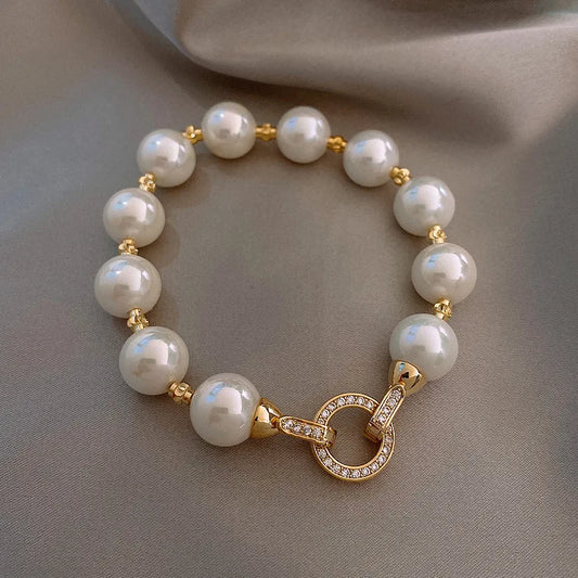 2025 New Arrival Retro Light Luxury Elegant Zircon Circle Pearl Bracelet For Women Fashion Sweet Crystal Jewelry Party Gifts