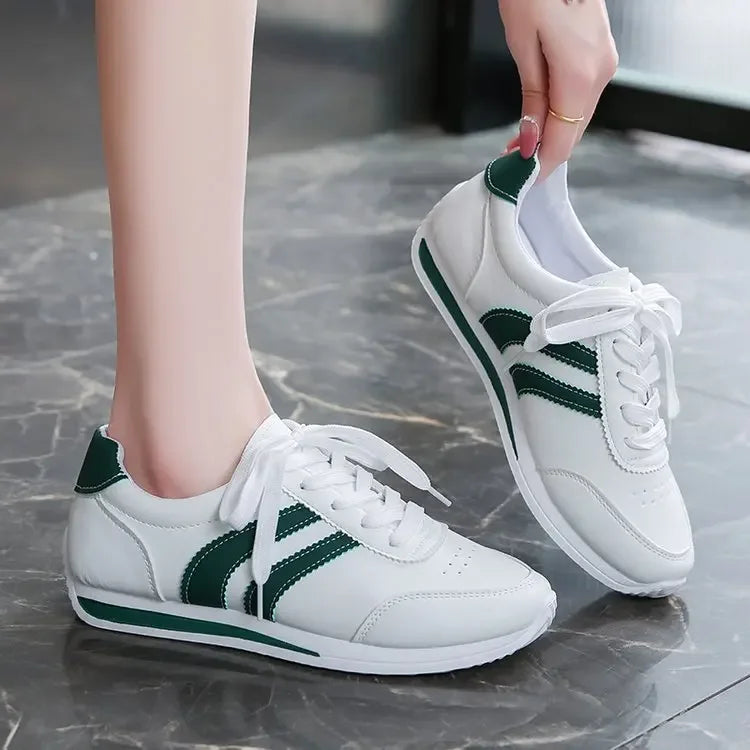 Summer New Style Casual Sports Shoes Soft Bottom Flat Anti-slip Running Shoes for Students White Color Versatile Comfortable