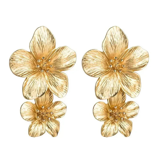 Vintage Metal Flower Stud Earrings for Women Premium Exaggerated Golden New Fashion Party Jewelry Accessories Gifts 2025