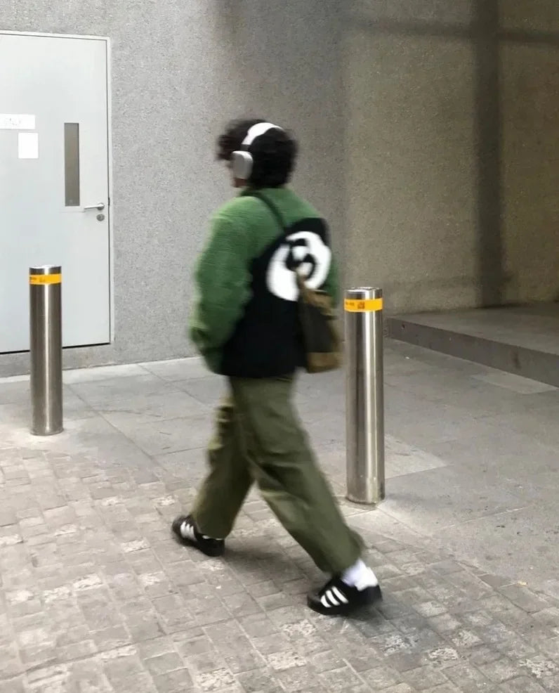 Vintage American Style Double-Sided Wearable Black Eight Ball Flocking Woolen Jacket Zipper For Men And Women Casual Use