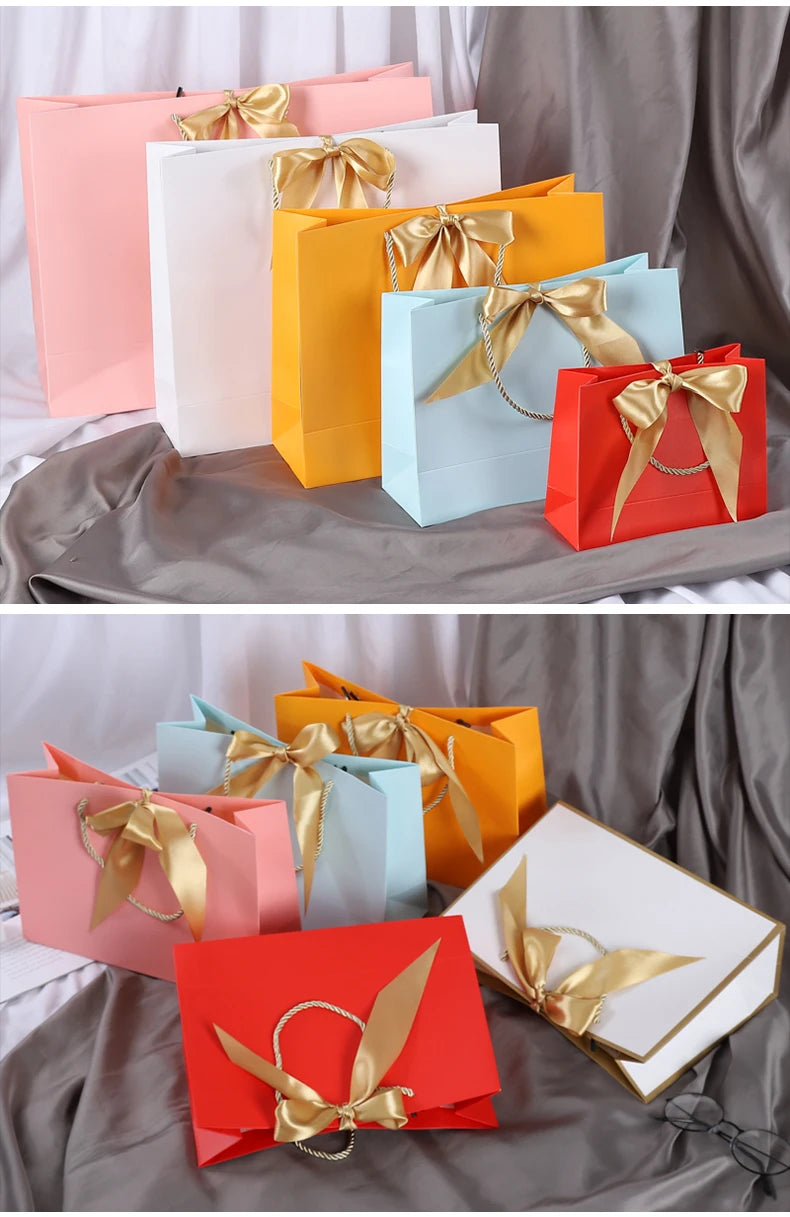 Wholesale Paper Gift Bags with Ribbon Bow Recycled Wedding Shopping Bags with Handles Clothing Cosmetic Jewelry Packaging Bags