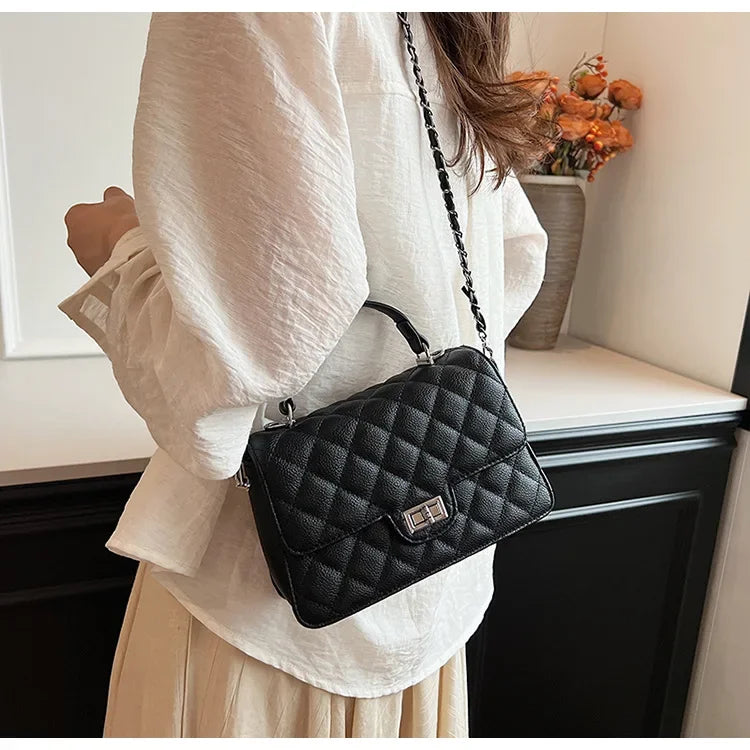 Small Square Lattice Chain Crossbody Bag Women's Shoulder Handbag Simple Handheld Underarm Bag Hot Sale Of The Season New Versat