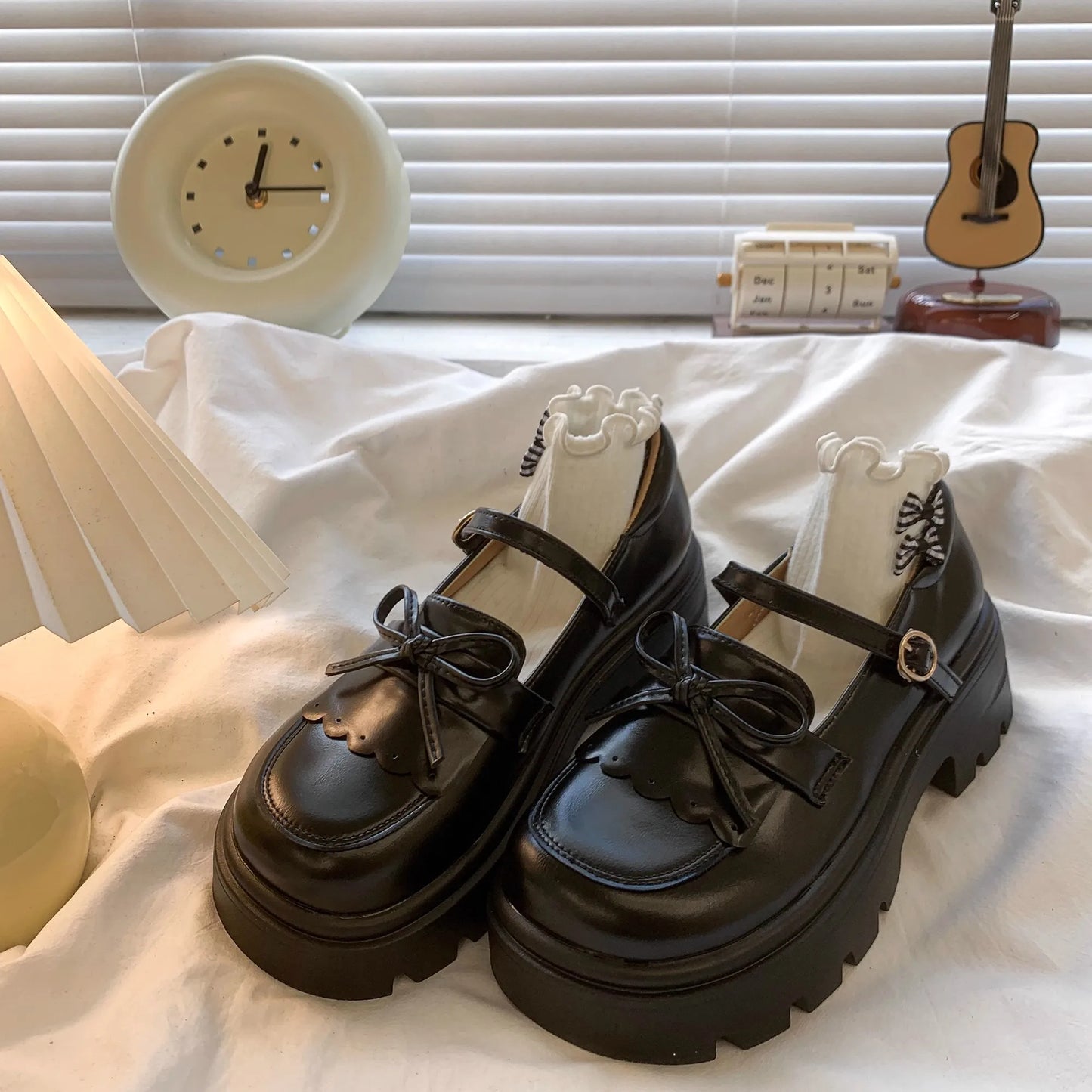 Kids Shoes Black Leather Mary Janes Girls Shoes Bow Thick Sole Casual Party Shoes Toddler Little Girls Fashion Footwear Shoes