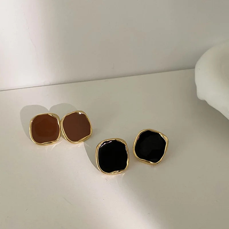 Square Black Color Korean Style Stud Earrings for Women 2025 New Fashion Metal Geometric Temperament Earring  Jewelry Gifts