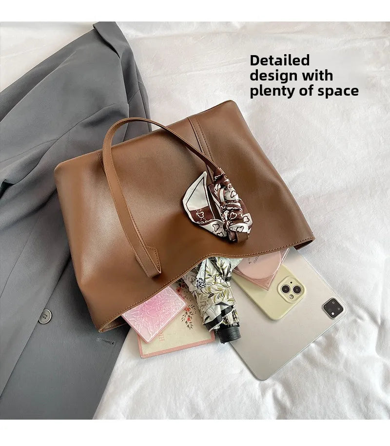 Women's Bag New Summer Black Handbag Large Capacity Shoulder Bag Niche Commuter Woman Bag Tote Bags Women Handbags bolsa