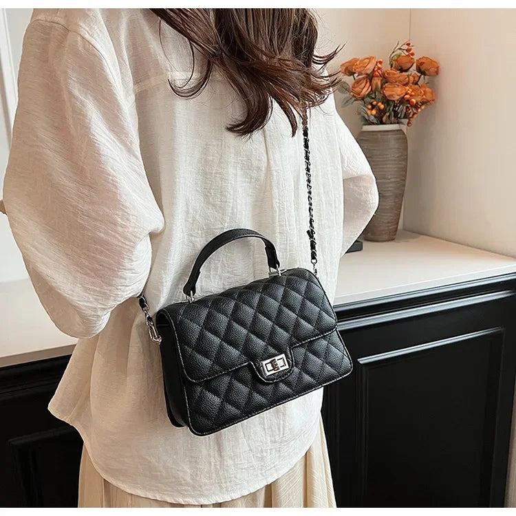 Small Square Lattice Chain Crossbody Bag Women's Shoulder Handbag Simple Handheld Underarm Bag Hot Sale Of The Season New Versat