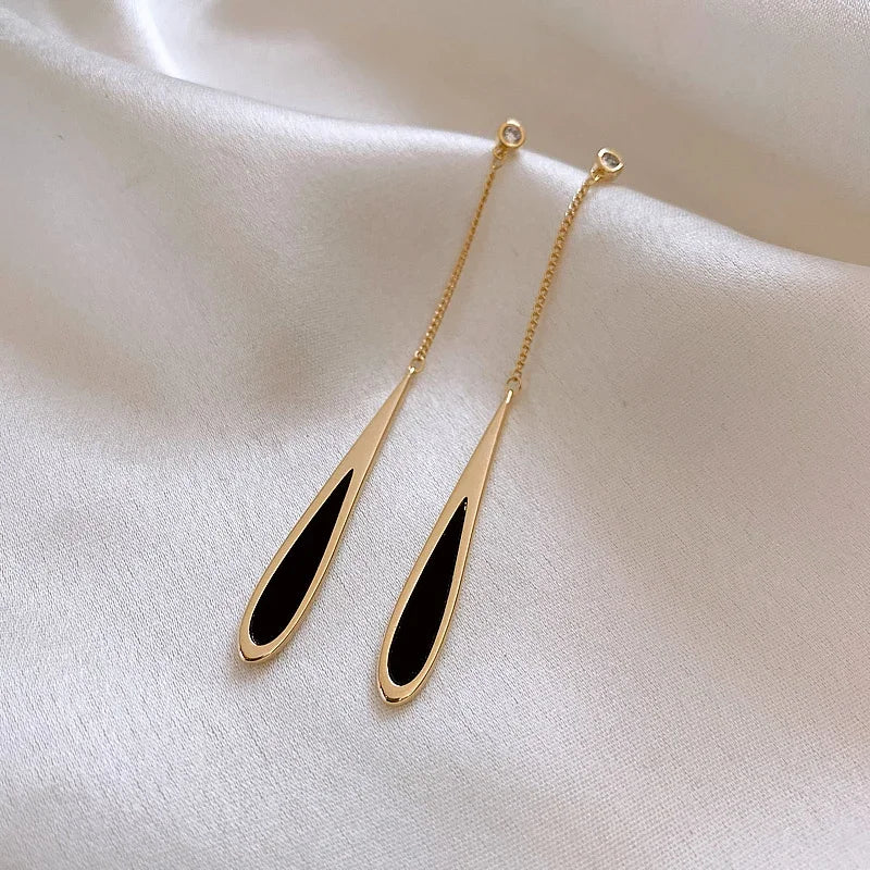 European and American Black Drop Tassel Long Earrings 2025 New Fashion Party Luxury Accessories For Womens Temperament Jewelry