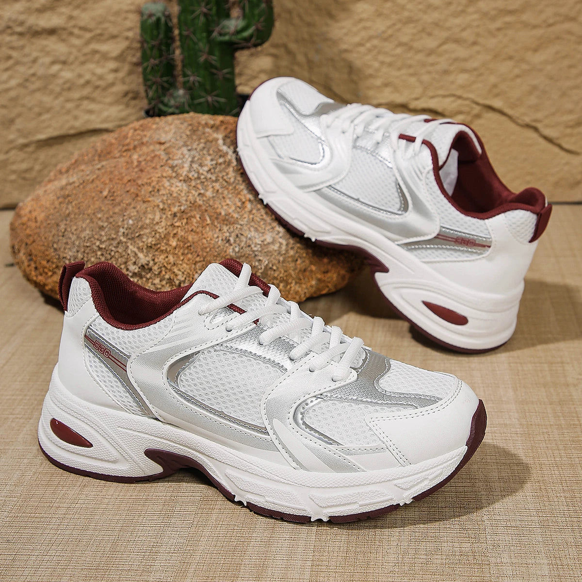 New Running Shoes Men's Breathable Sneakers Summer Light Mesh Air Cushion Women's Sneakers Outdoor Lace-up Training Shoes