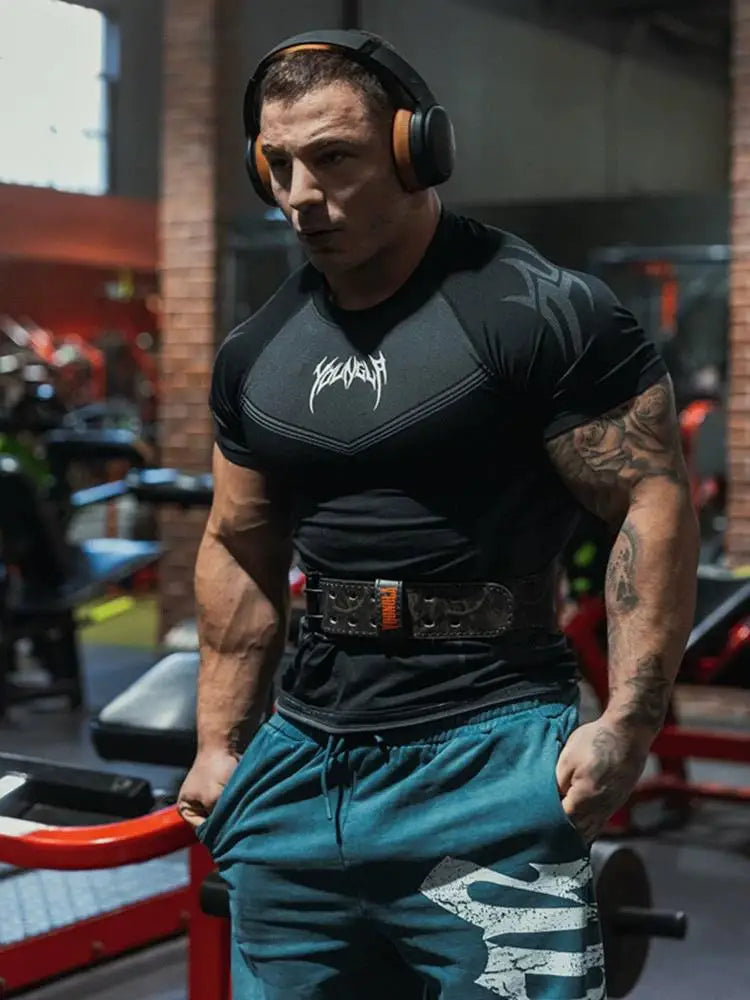 Men Short Sleeve 2025 Spring Autumn New StyleFitness Clothes Quick Drying Breathable Stretch Tight Fitting Clothing T-Shirt