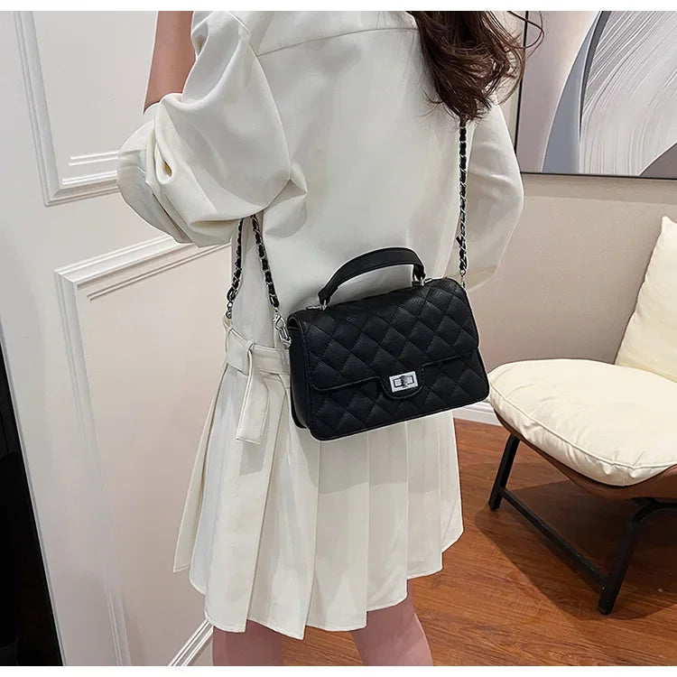 Small Square Lattice Chain Crossbody Bag Women's Shoulder Handbag Simple Handheld Underarm Bag Hot Sale Of The Season New Versat
