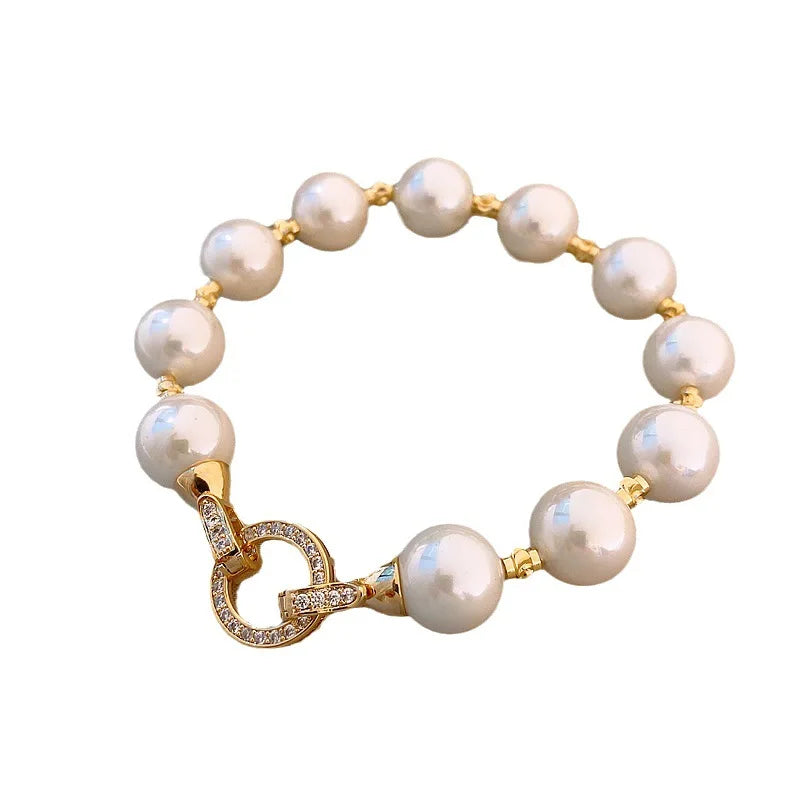 2025 New Arrival Retro Light Luxury Elegant Zircon Circle Pearl Bracelet For Women Fashion Sweet Crystal Jewelry Party Gifts