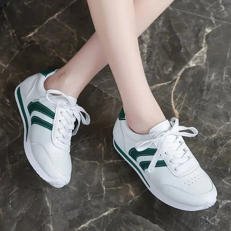 Summer New Style Casual Sports Shoes Soft Bottom Flat Anti-slip Running Shoes for Students White Color Versatile Comfortable
