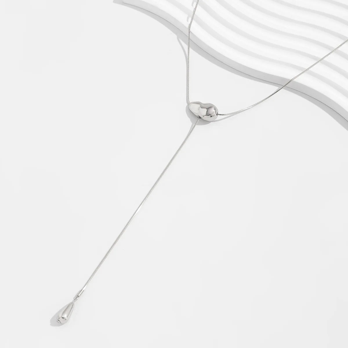 2025 Vintage Metal Simple Water Drop Pendant Necklace for Women 2025 Trendy Long Thin Chain Necklace Aesthetic Y2K Jewelry Gift