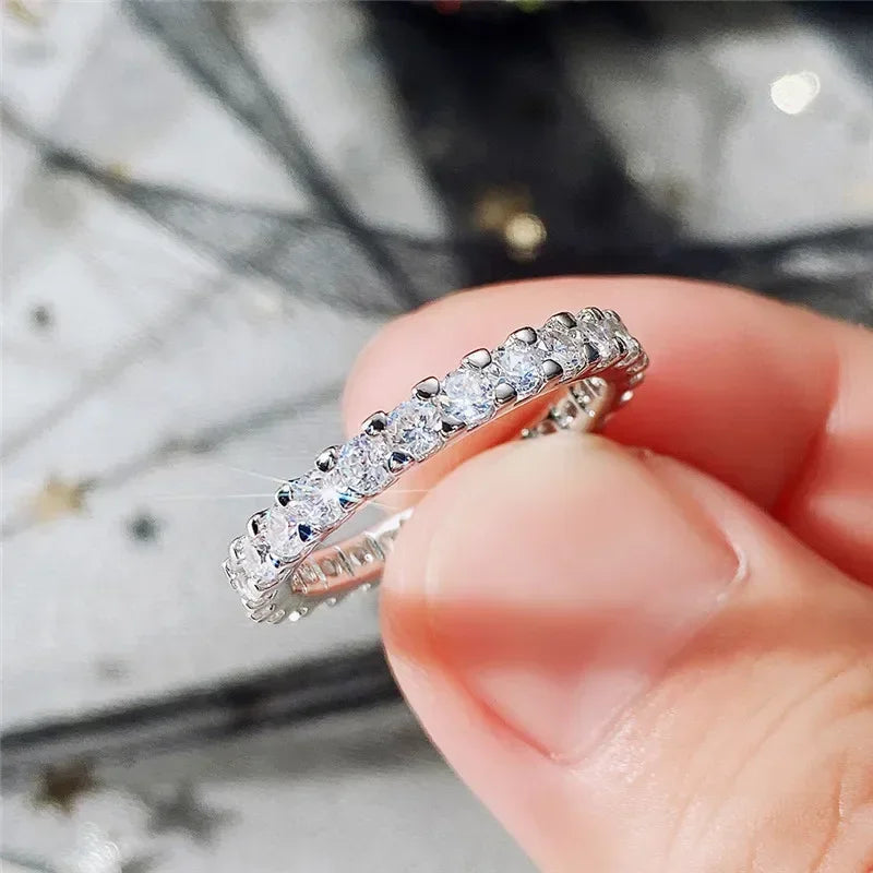 2025 New Starry Sky Full Circle Zircon Women's Ring, Paired with Sparkling Light Luxury Fashion Jewelry Accessories