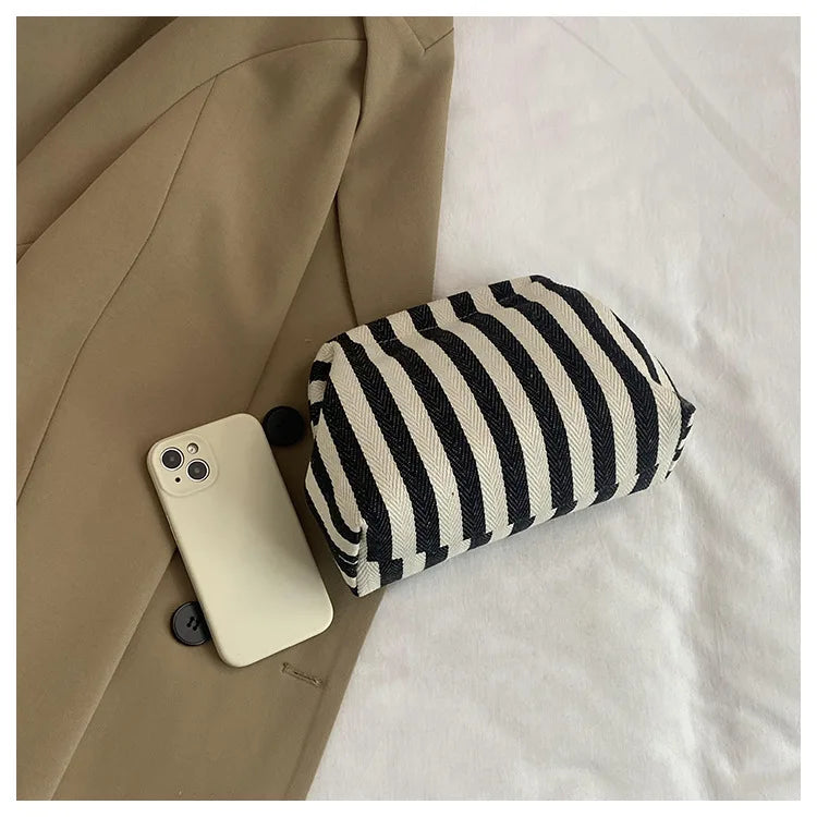 Summer Woven Crochet Purses for Women Beach Clutch Handbags 2025 Dumpling Hobo Casual Colorblock Bag Ladies Ruched Cloud Purse