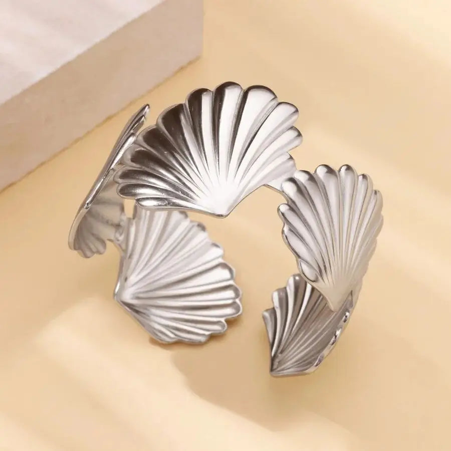 Stainless Steel Shell Bangles for Women Fashion Layered Wave Starfish Cuff Bangle Bracelet Femme Waterproof Jewelry New In