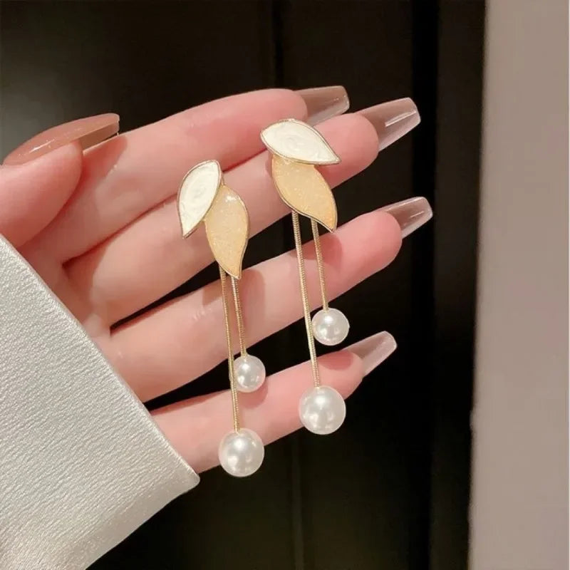 2025 Y2K Boho Celestial Pearl Leaf Tassel Earrings for Women Elegant Delicate Minimalist Party Jewelry Luxury Gifts