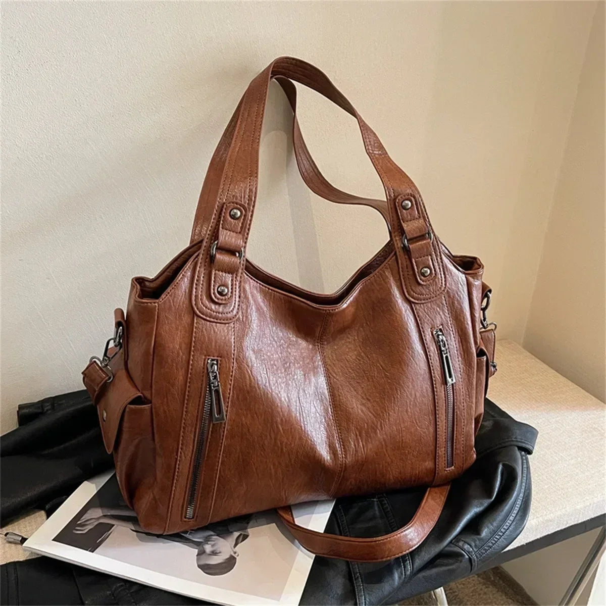 Soft Interior Compartment Shoulder Bags 2024 High Quality Contrasting Colors Bags for Women Fashion Zipper Pu Women's Handbags