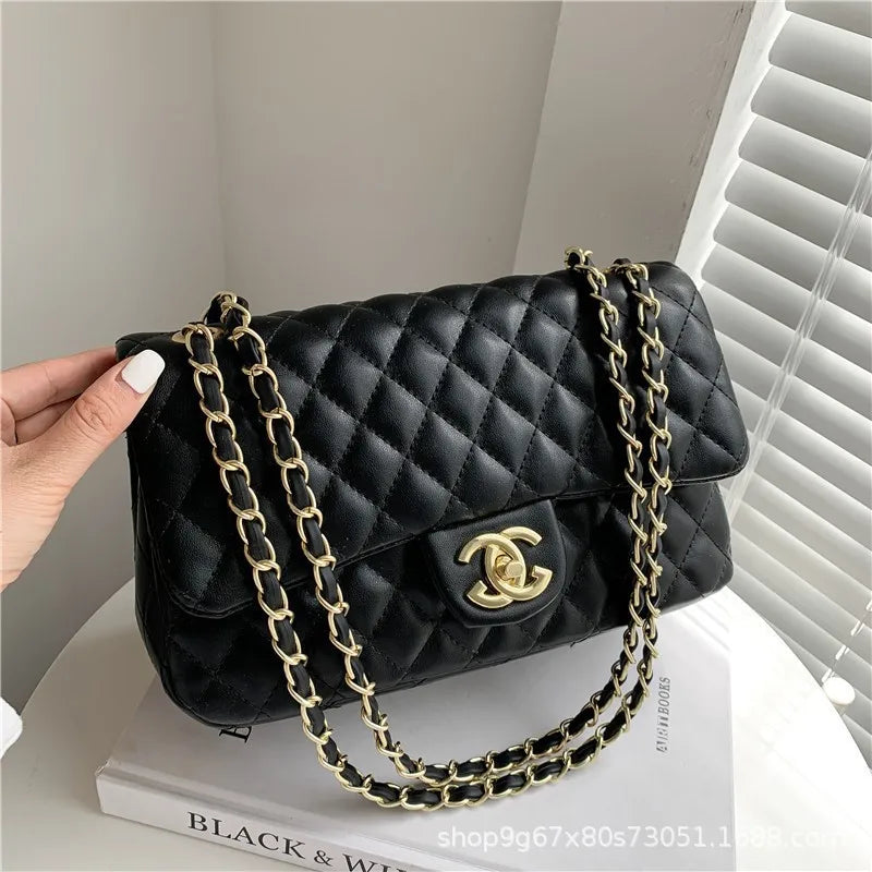 2025 Fashionable New Versatile Commuter Women's Bag Large-capacity One-shoulder Crossbody Bag with Diamond Chain Bag