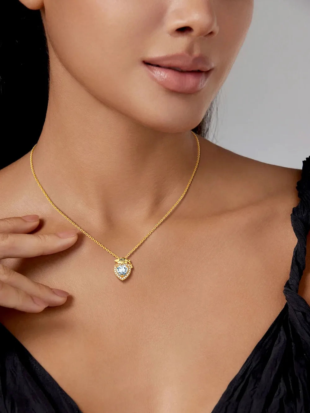 U7 2025 Graduation Necklaces for Women Bachelor Cap Clear White A+++ CZ Heart Birthstones Jewelry Gift for Daughter Girlfriend