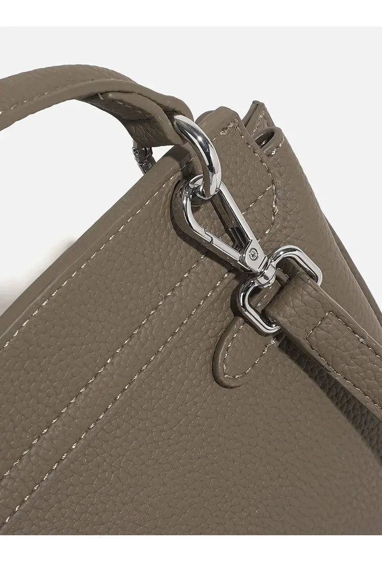 Fashionable Kelly Bag 2025 New Women's Crossbody Bag Retro Lychee Pattern Lock Buckle Single Shoulder Diagonal Bag Luxury Feel