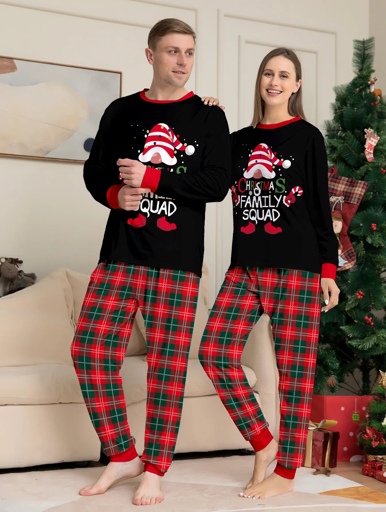 Christmas Family Outfit Mom Daughter Dad Son Family Matching Pyjamas Set Soft long sleeved pyjamas Cute baby and dog jumpsuit