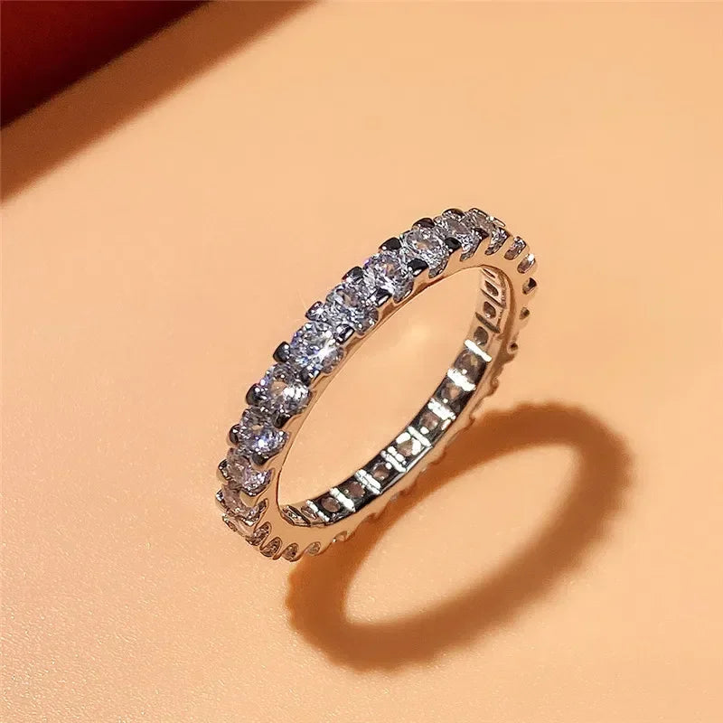 2025 New Starry Sky Full Circle Zircon Women's Ring, Paired with Sparkling Light Luxury Fashion Jewelry Accessories