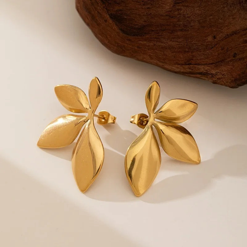 Stainless Steel Leaf Shaped Floral Stud Earrings for Women Girls Trendy Fashion Jewelry High Quality Dainty Elegant Gift Ideas
