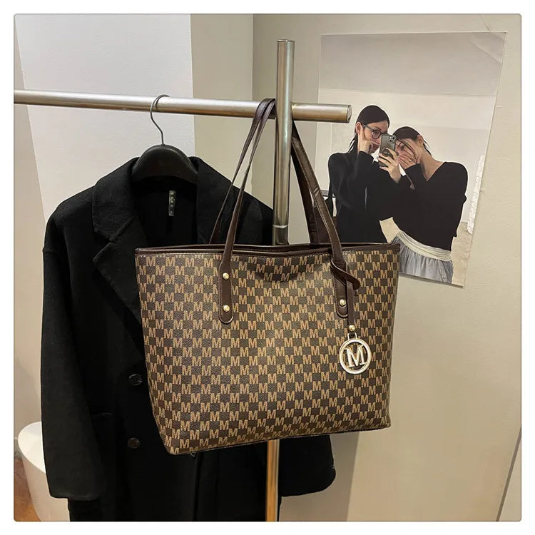 Large Capacity Commuting Tote Bags Fashionable Printed Pu Leather Handbag for Women College Students Class Handbags Shoulder Bag