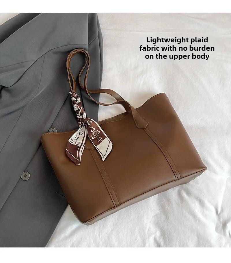 Women's Bag New Summer Black Handbag Large Capacity Shoulder Bag Niche Commuter Woman Bag Tote Bags Women Handbags bolsa