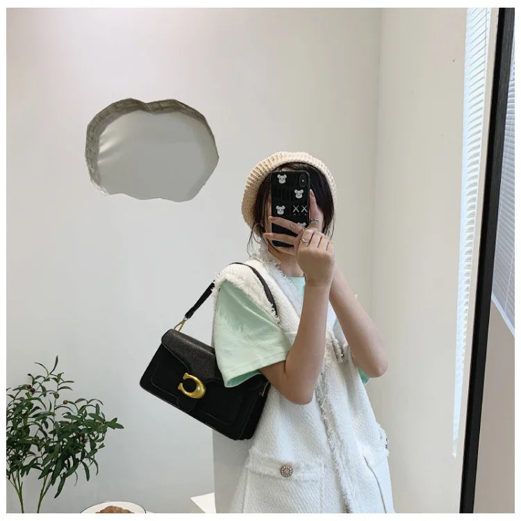 25 new Koujia rhombic taby Dionysian portable chain crossbody bag Joker fragrance underarm shoulder bag