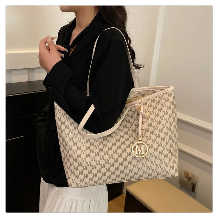 Large Capacity Commuting Tote Bags Fashionable Printed Pu Leather Handbag for Women College Students Class Handbags Shoulder Bag