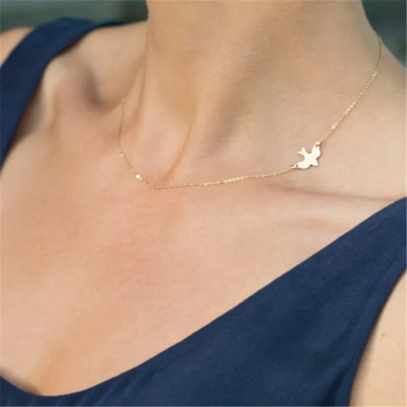 New Golden Silver Color Small Heart Necklaces Bijoux For Women Collars Fashion Jewelry Collarbone Pendant Necklace NA219