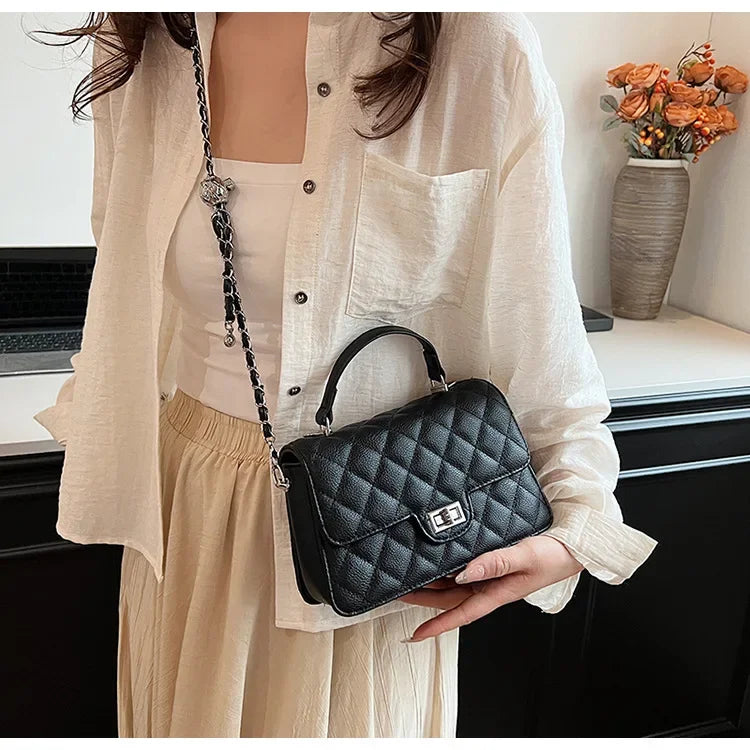 Small Square Lattice Chain Crossbody Bag Women's Shoulder Handbag Simple Handheld Underarm Bag Hot Sale Of The Season New Versat