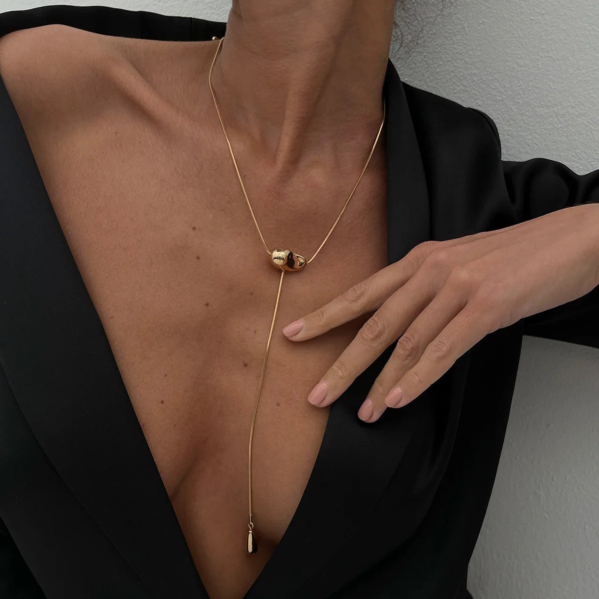 2025 Vintage Metal Simple Water Drop Pendant Necklace for Women 2025 Trendy Long Thin Chain Necklace Aesthetic Y2K Jewelry Gift